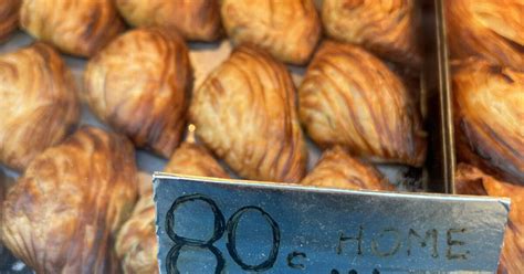 best pastizzi in valletta